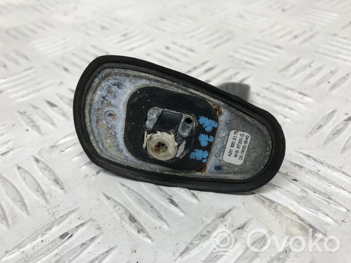 Mercedes-Benz CLK A209 C209 Antena (GPS antena) A2218202075