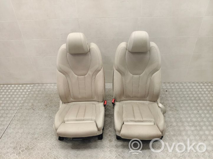 BMW X6 G06 Set interni 