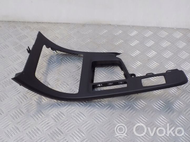 BMW X1 F48 F49 Garniture, panneau de grille d'aération latérale 9292739