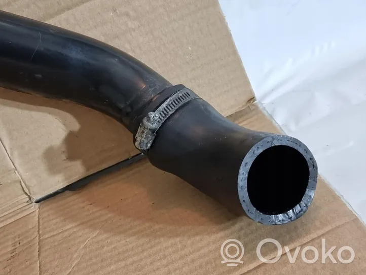 Volvo C30 Tube d'admission de tuyau de refroidisseur intermédiaire AV616C646VAD05WA