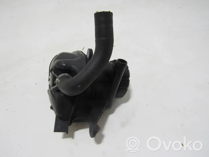 Mercedes-Benz C W205 Vase d'expansion / réservoir de liquide de refroidissement A2742000385