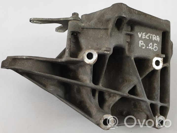 Opel Vectra B Supporto del generatore/alternatore 9240101BR