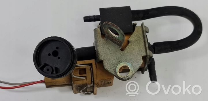 Mercedes-Benz S W220 Solenoidinis vožtuvas 52793101