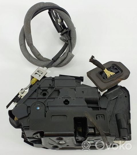 Volkswagen Beetle A5 Front door lock 5K1837016E