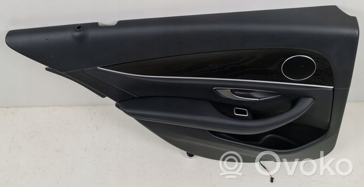 Mercedes-Benz E W213 Takaoven verhoilu A2137309705