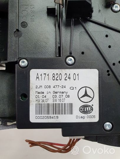 Mercedes-Benz SLK R171 Illuminazione sedili anteriori A1718202401