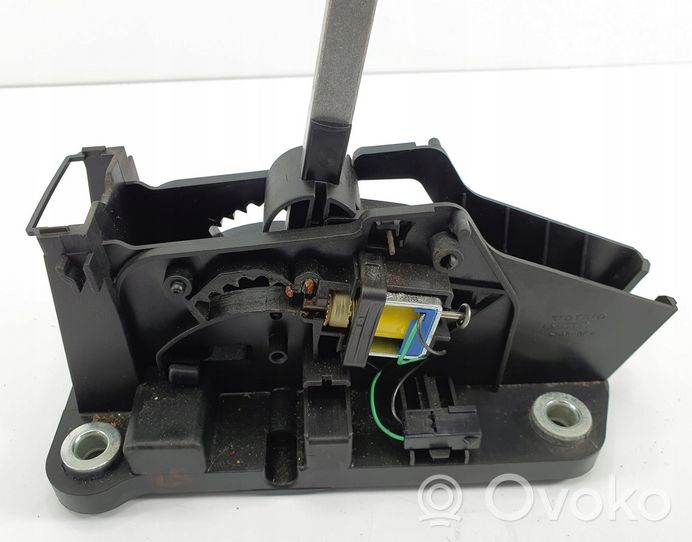 Volvo C70 Gear selector/shifter (interior) 