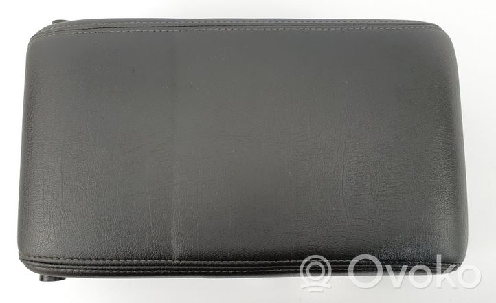 Volvo S80 Rear seat armrest 