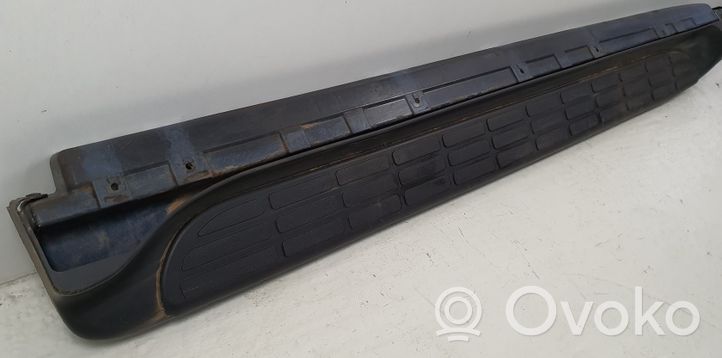 Chevrolet Tahoe Other sill/pillar trim element 15161450