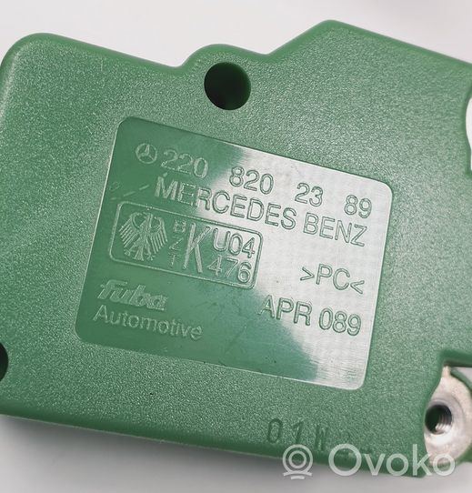 Mercedes-Benz S W220 Antenos stiprintuvas 2208202389