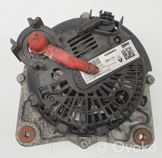 Dacia Duster II Alternador 231004719R