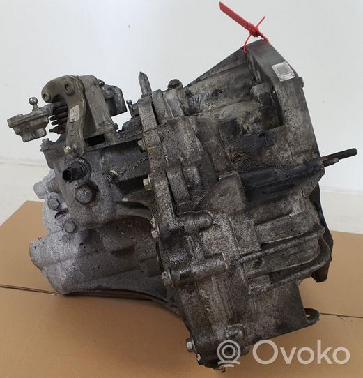 Renault Megane II Mechaninė 5 pavarų dėžė ND0014