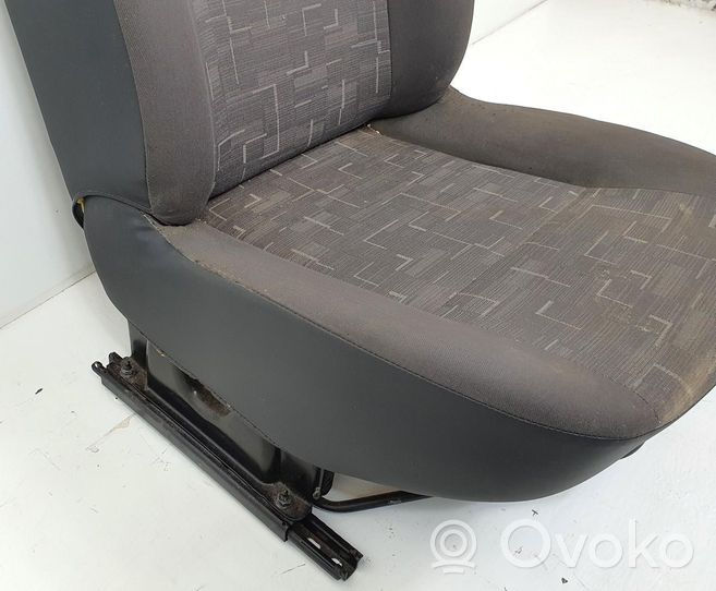 Dacia Sandero Front driver seat 