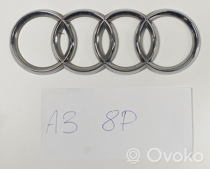 Audi A3 S3 8P Muut logot/merkinnät 