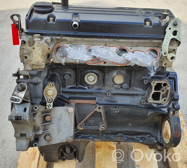 Mercedes-Benz 190 W201 Engine 102910