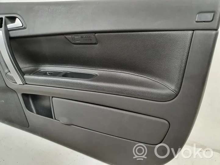 Volvo C70 Rivestimento del pannello della portiera anteriore 39889297