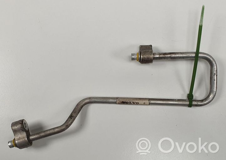 Volvo S40, V40 Air conditioning (A/C) pipe/hose 30621579