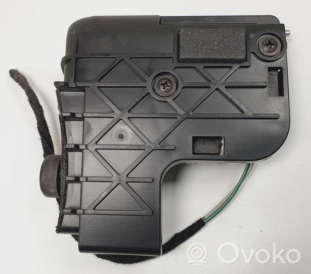 Volvo S40, V40 Central locking relay 30899697