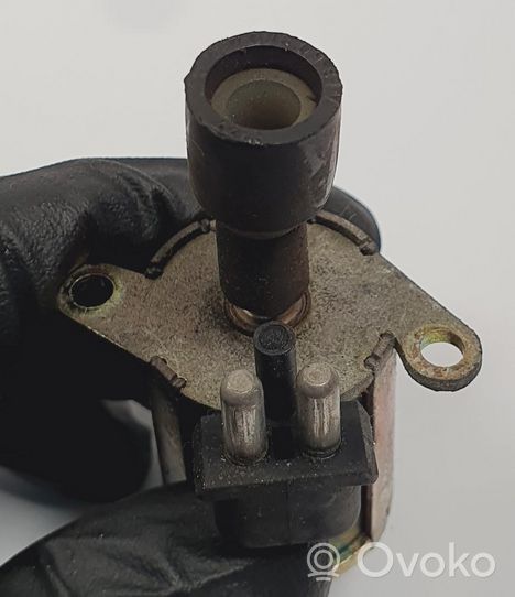 Mercedes-Benz E W124 Solenoidinis vožtuvas 0025400797