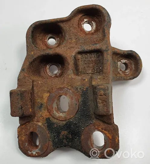 Citroen C1 Engine mount bracket 