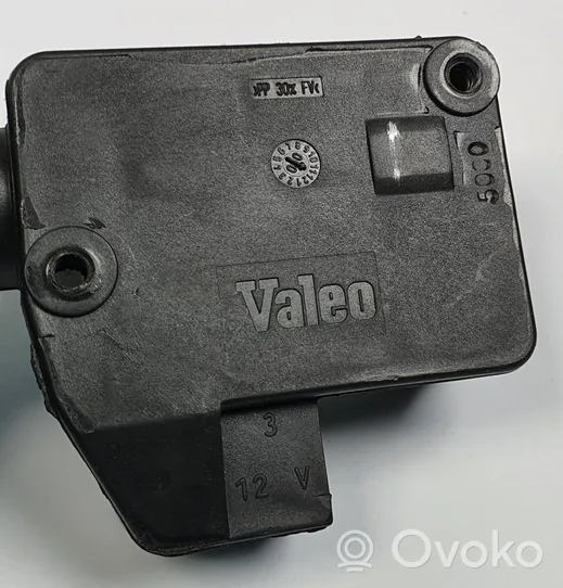 Volvo S40, V40 Pompe à vide verrouillage central 
