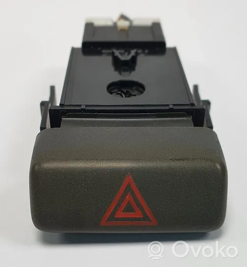 Volvo S40, V40 Hazard light switch 30862865