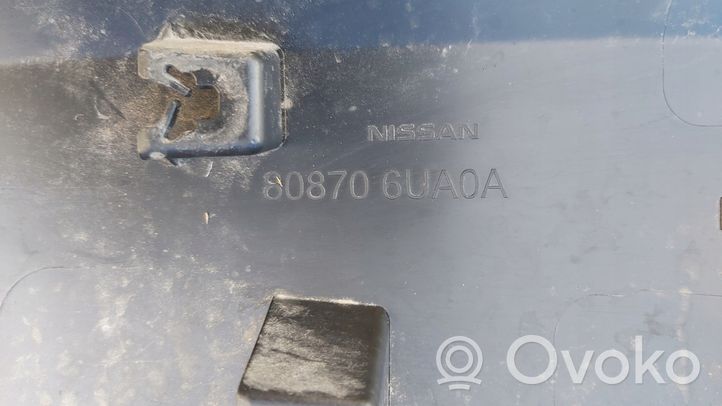 Nissan Qashqai J12 Moulure de porte avant 808706UA0A