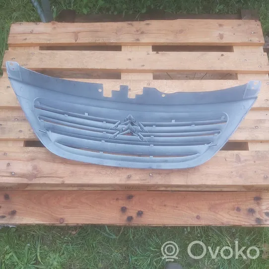 Citroen C3 Maskownica / Grill / Atrapa górna chłodnicy 9647156780