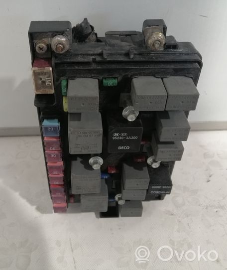 KIA Cerato Fuse box set 919552F051