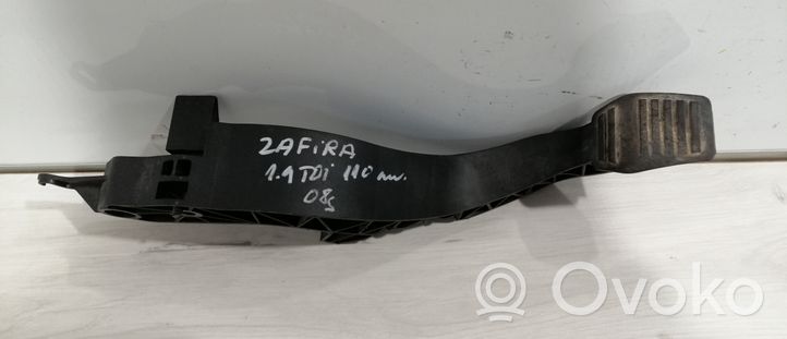 Opel Zafira B Pédale d'embrayage 2S617520