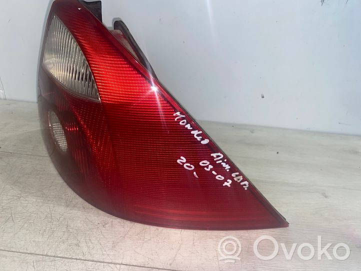 Ford Mondeo Mk III Lampa tylna 1S7113404A