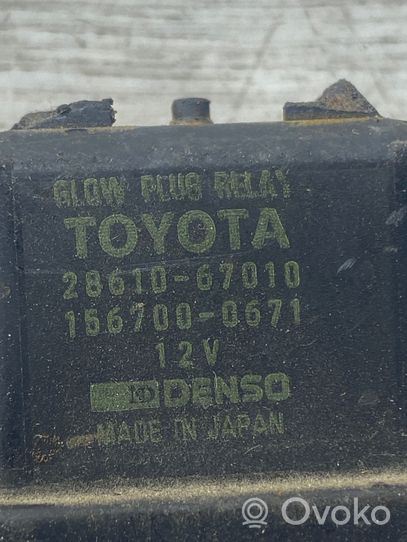 Toyota Corolla E120 E130 Przekaźnik / Modul układu ogrzewania wstępnego 2861067010