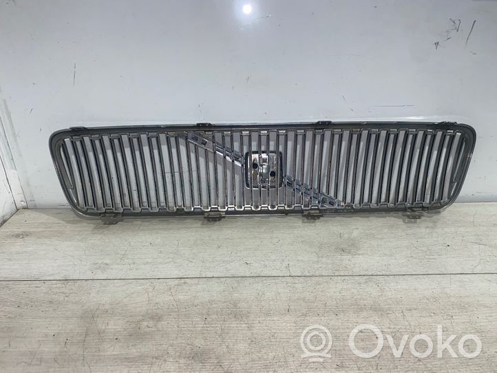 Volvo V50 Grille de calandre avant 08678680