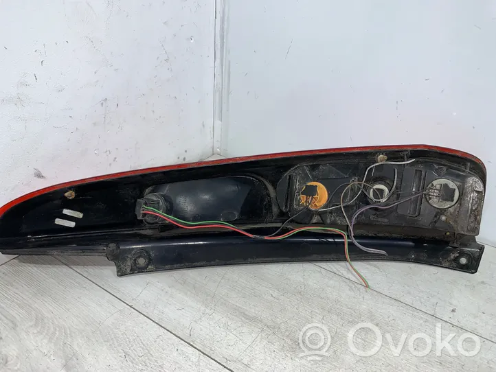 Ford Fiesta Lampa tylna 656113405A