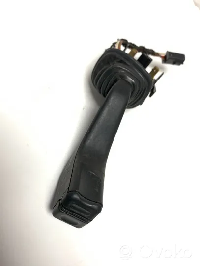 Opel Sintra Wiper control stalk 090481242