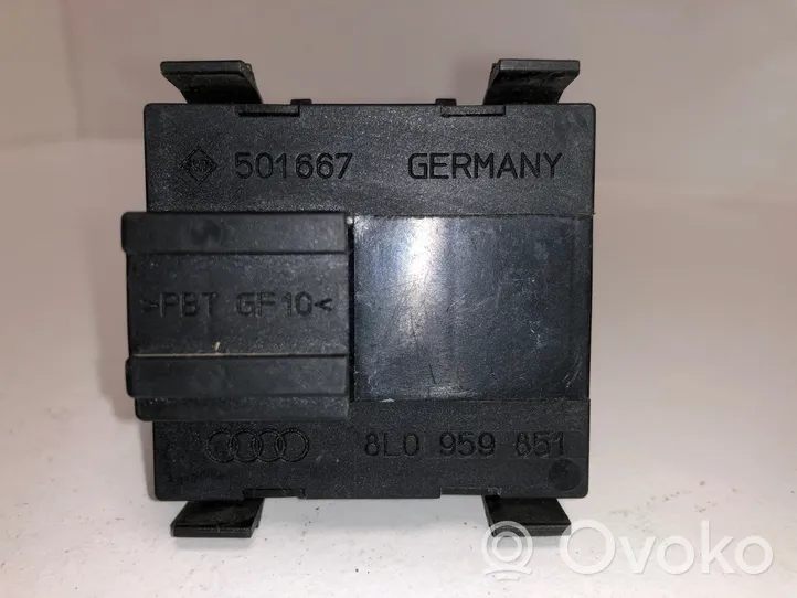 Audi A3 S3 8L Interrupteur commade lève-vitre 8L0959851