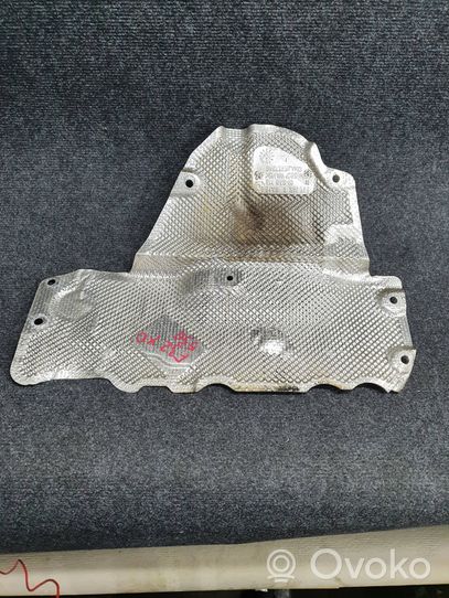 BMW 4 F32 F33 Bouclier thermique d'échappement 7241758