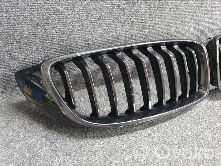 BMW 4 F32 F33 Maskownica / Grill / Atrapa górna chłodnicy 7294814