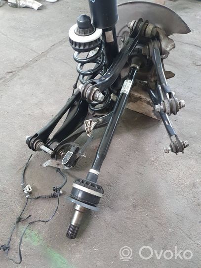 BMW 3 G20 G21 Pivot de moyeu arrière 6878623