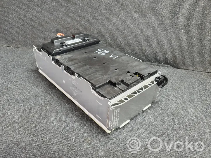 BMW 5 G30 G31 Batteria di veicolo ibrido/elettrico 8686084