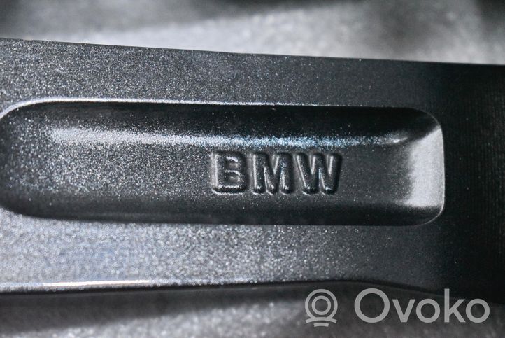 BMW 8 E31 Felgi aluminiowe R20 