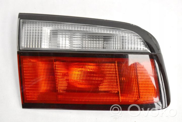 Mazda 929 V gen HD Luci posteriori 
