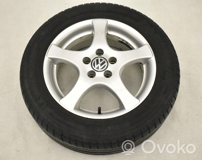 Volkswagen Golf V Felgi aluminiowe R15 