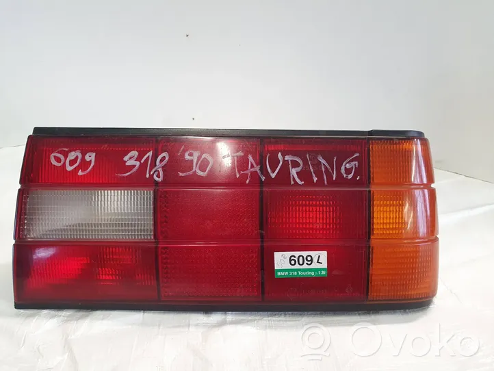 BMW 3 E30 Lampa tylna 1386090