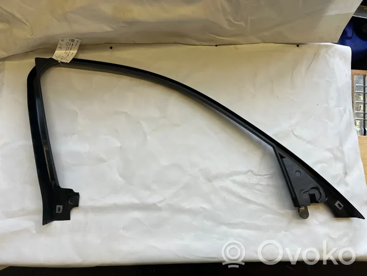 BMW 3 F30 F35 F31 Moulures des vitres de la porte avant 7259382