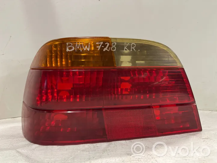 BMW 7 E38 Feux arrière / postérieurs 8379113