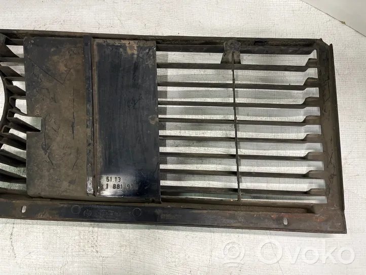 BMW 3 E21 Grille calandre supérieure de pare-chocs avant 1834760