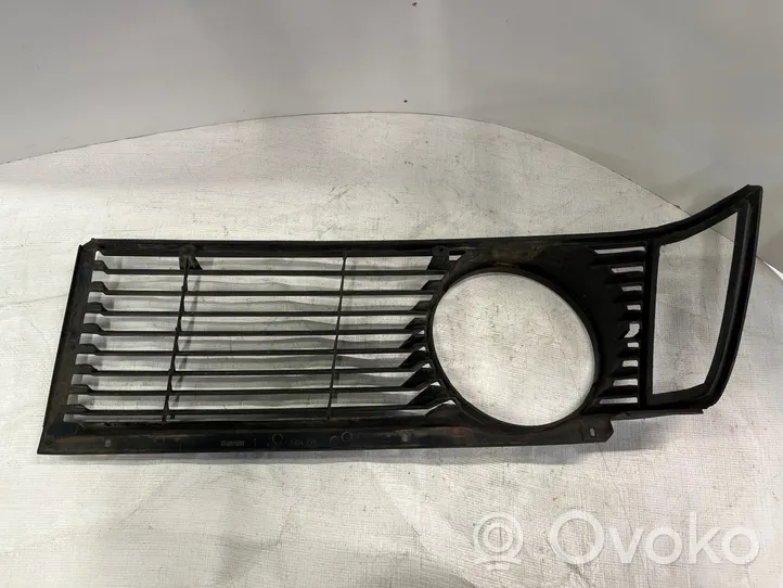 BMW 3 E21 Grille de calandre avant 1834759