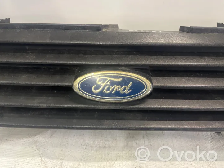 Ford Escort Front grill 81AG8150AA