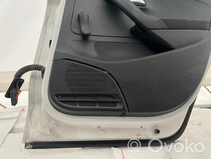 Volkswagen Polo V 6R Rear door 